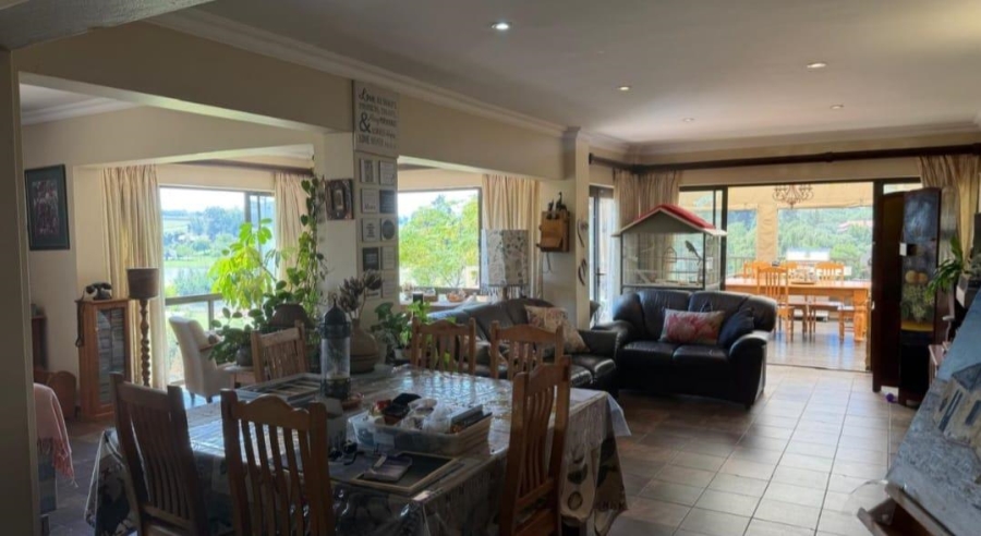 4 Bedroom Property for Sale in Vaal Dam Free State